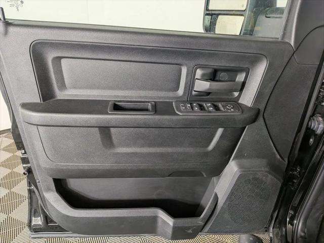 2026 Ram 3500 Tradesman Crew Cab 4x4 8' Box