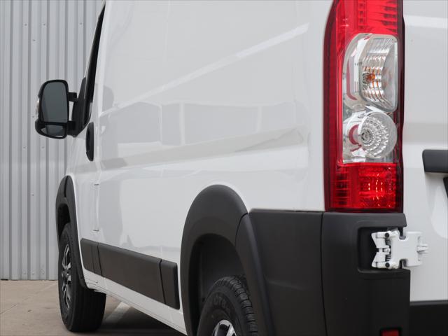 2026 Ram ProMaster 2500 Cargo Van SLT High Roof 136" WB