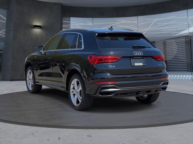 2022 Audi Q3 Premium Plus 45 TFSI S line quattro Tiptronic