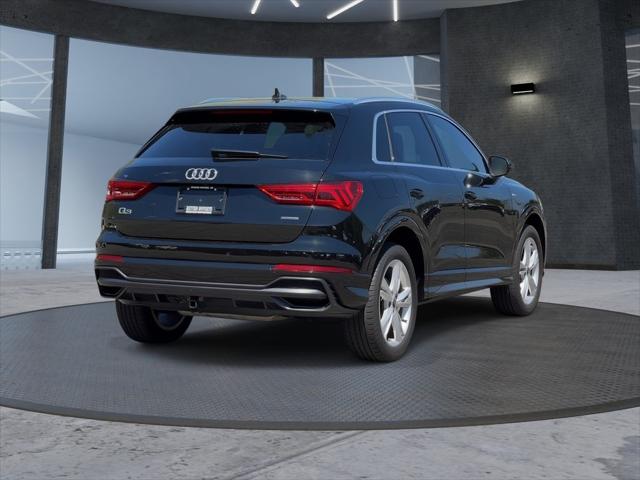 2022 Audi Q3 Premium Plus 45 TFSI S line quattro Tiptronic