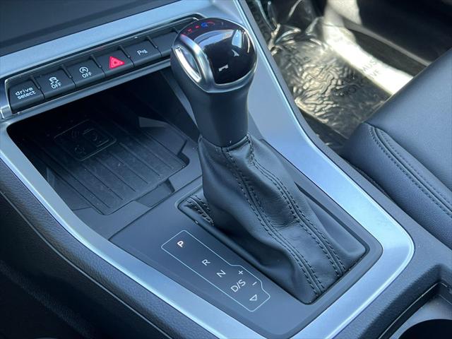 2022 Audi Q3 Premium Plus 45 TFSI S line quattro Tiptronic