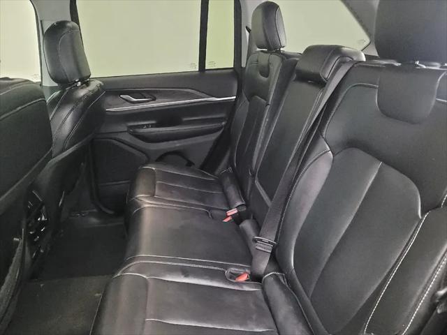 2023 Jeep Grand Cherokee Limited 4x2