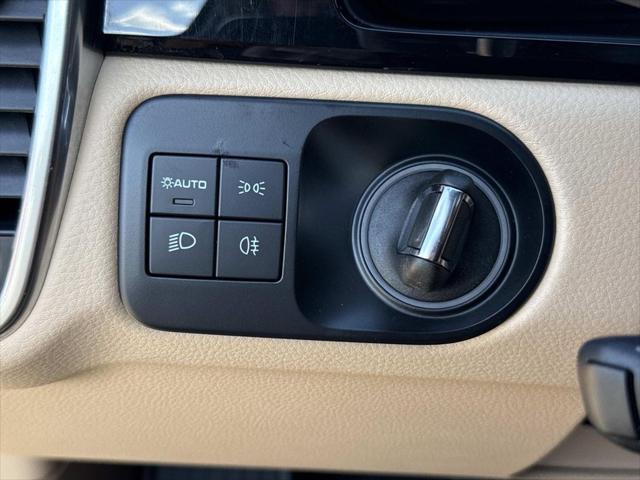 2022 Porsche Cayenne Platinum Edition