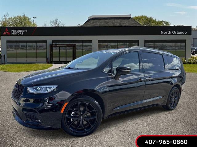 2025 Chrysler Pacifica Limited for sale in Orlando, FL