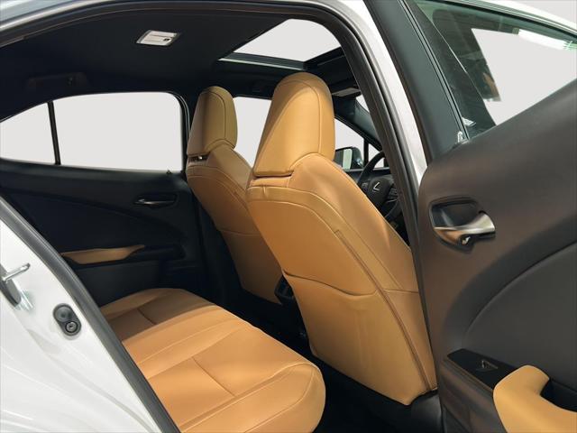 2026 Lexus UX UX 300h Premium