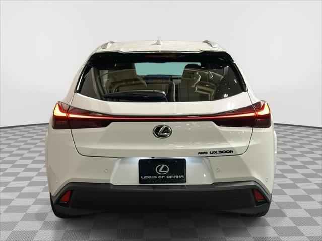 2026 Lexus UX UX 300h Premium