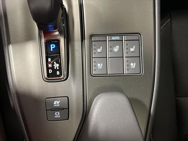 2026 Lexus 300 Premium AWD