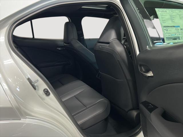 2026 Lexus 300 Premium AWD