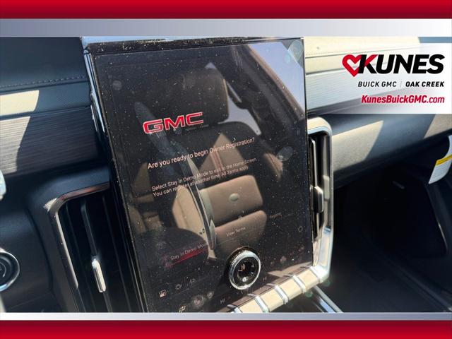 2026 GMC Acadia AT4 AWD