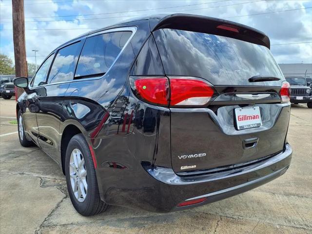 2026 Chrysler Voyager LX