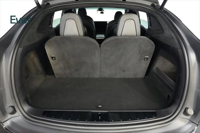2023 Tesla Model X Standard Range