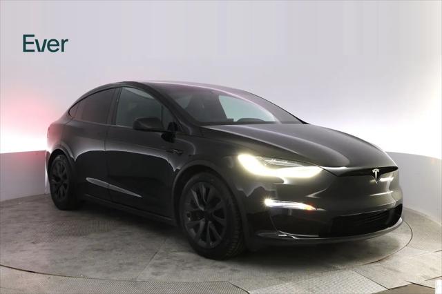 2023 Tesla Model X Standard Range