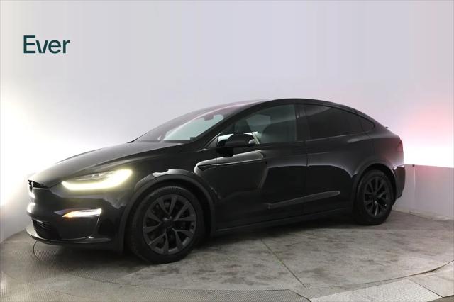 2023 Tesla Model X Standard Range