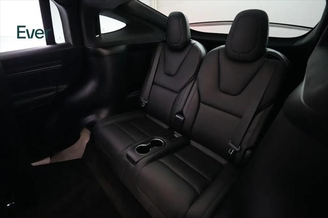 2023 Tesla Model X Standard Range