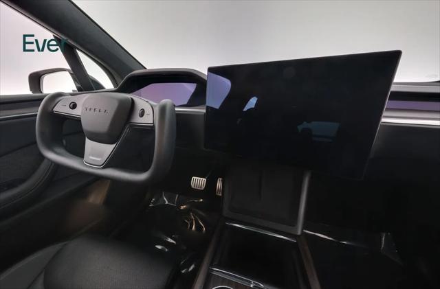 2023 Tesla Model X Standard Range