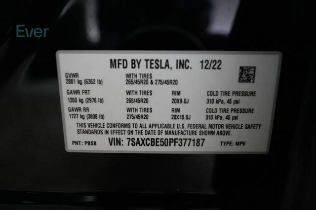 2023 Tesla Model X Standard Range