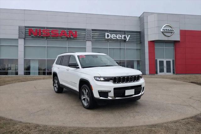 2025 Jeep Grand Cherokee L Limited 4x4 for sale in Dubuque, IA