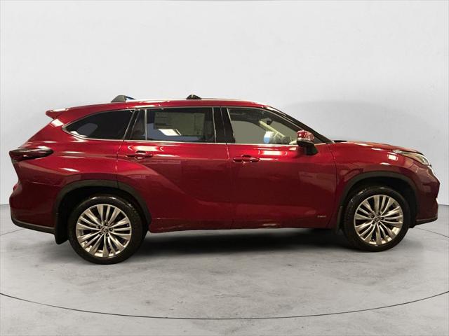 2026 Toyota Highlander Hybrid Platinum