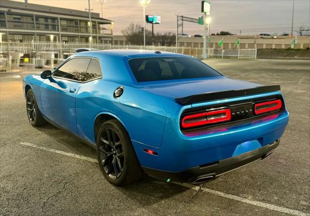 2019 Dodge Challenger SXT