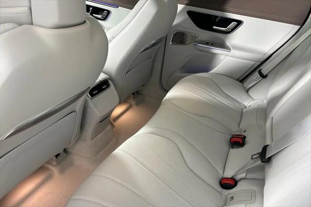2026 Mercedes-Benz EQE 320 EQE 320