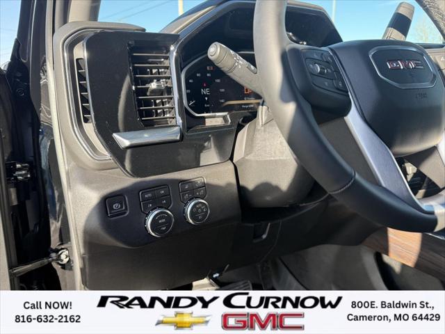 2026 GMC Sierra 2500HD Crew Cab, Standard Bed, SLT, 4WD