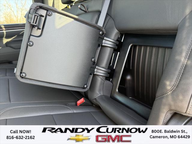 2026 GMC Sierra 2500HD Crew Cab, Standard Bed, SLT, 4WD