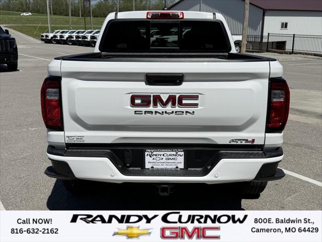 2026 GMC Canyon AT4, 4WD