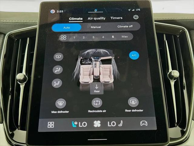 2026 Volvo XC90 Plug-In Hybrid Ultra, T8 AWD, Electric/Gasoline, Bright, 7 Seats