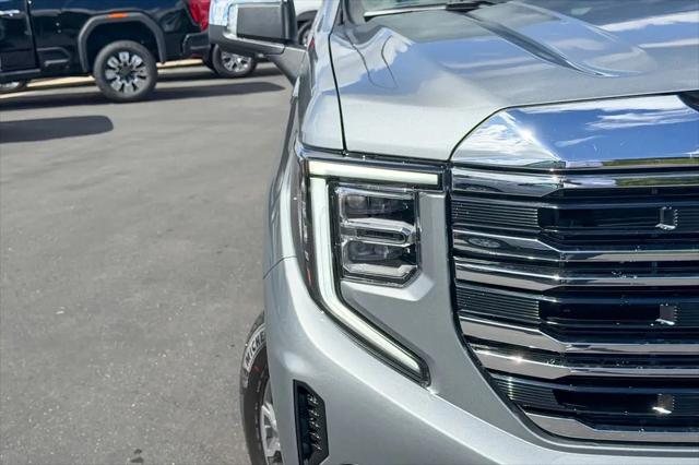 2026 GMC Sierra 1500 Crew Cab, Short Bed, SLT, 4WD