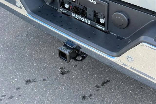 2026 GMC Sierra 1500 Crew Cab, Short Bed, SLT, 4WD