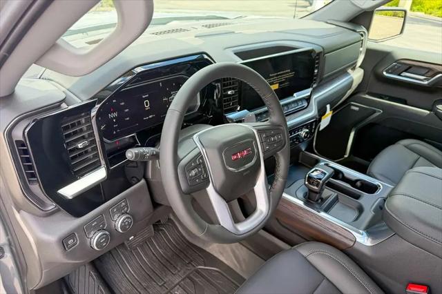 2026 GMC Sierra 1500 Crew Cab, Short Bed, SLT, 4WD