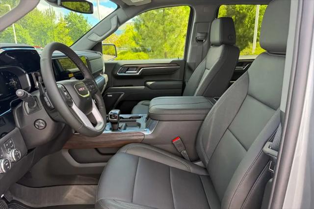 2026 GMC Sierra 1500 Crew Cab, Short Bed, SLT, 4WD