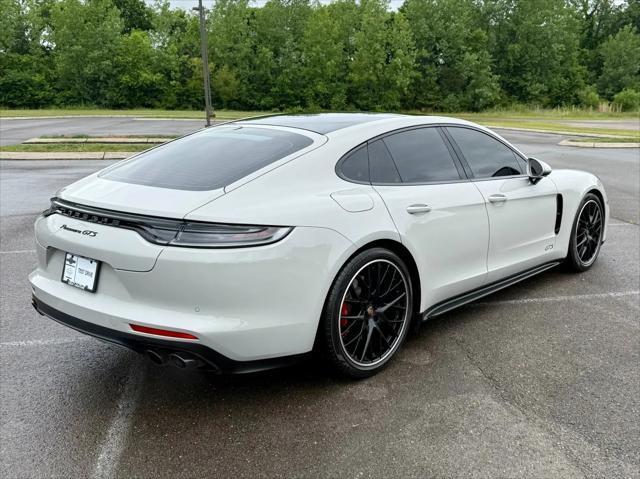 2022 Porsche Panamera GTS