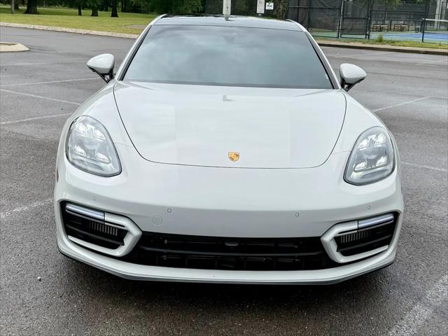 2022 Porsche Panamera GTS
