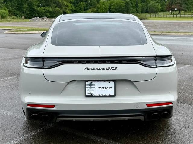 2022 Porsche Panamera GTS