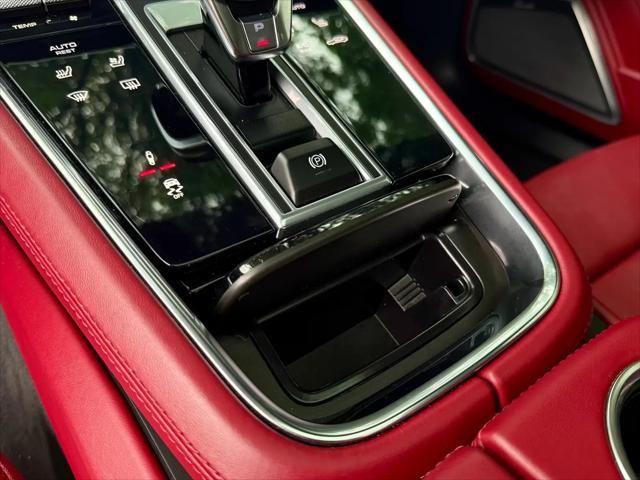 2022 Porsche Panamera GTS