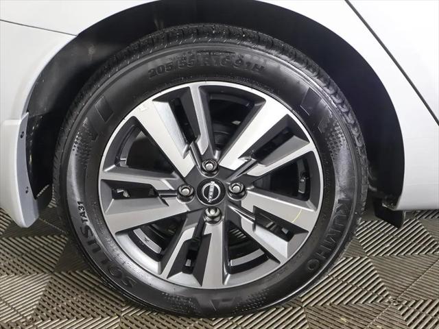 2024 Nissan Versa 1.6 SV