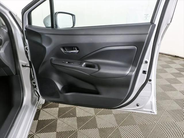 2024 Nissan Versa 1.6 SV