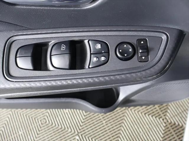 2024 Nissan Versa 1.6 SV