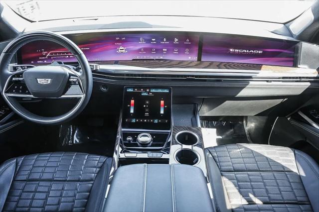 2025 Cadillac Escalade ESV Sport Platinum