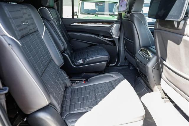 2025 Cadillac Escalade ESV Sport Platinum
