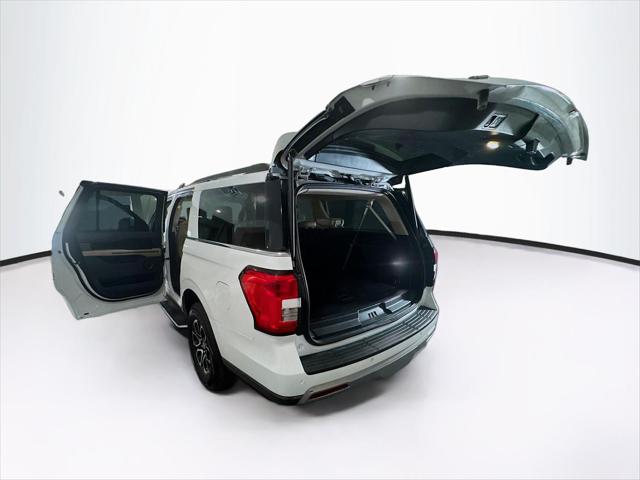 2023 Ford Expedition XLT MAX