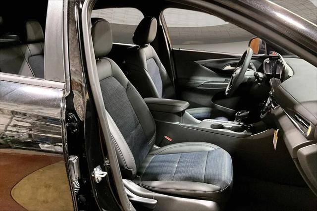 2026 Buick NV Preferred FWD