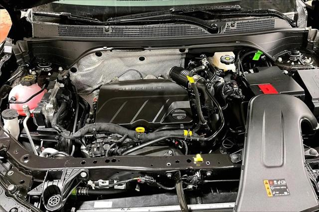 2026 Buick NV Preferred FWD