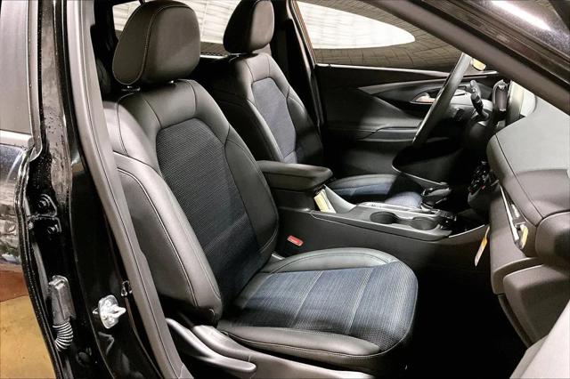 2026 Buick NV Preferred FWD