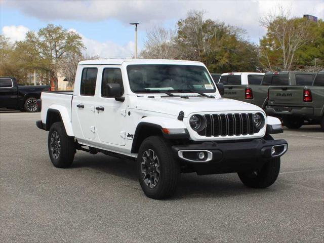 2026 Jeep Gladiator GLADIATOR SAHARA 4X4