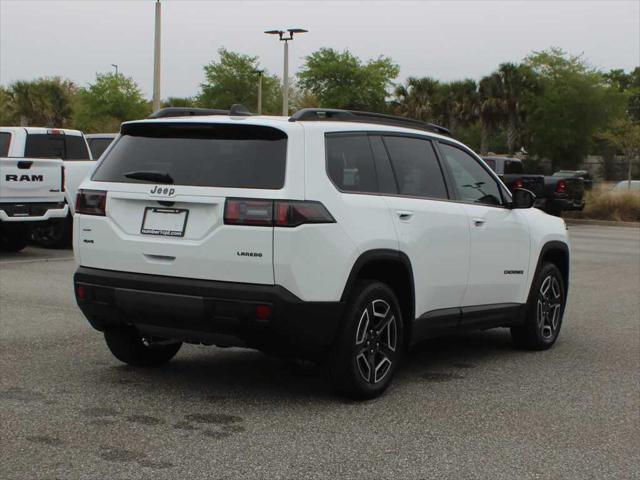2026 Jeep Cherokee CHEROKEE LAREDO 4X4