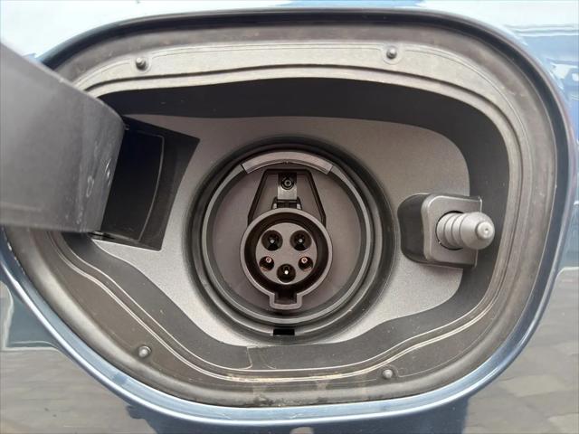 2026 Volvo XC90 Plug-In Hybrid Plus, T8 AWD, Electric/Gasoline, Bright, 6 Seats