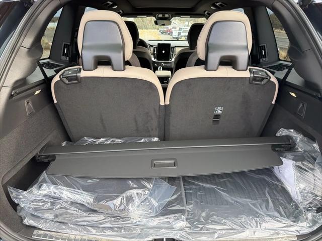 2026 Volvo XC90 Plug-In Hybrid Plus, T8 AWD, Electric/Gasoline, Bright, 6 Seats