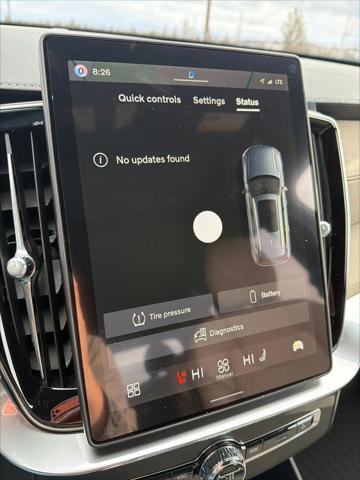 2026 Volvo XC90 Plug-In Hybrid Plus, T8 AWD, Electric/Gasoline, Bright, 6 Seats